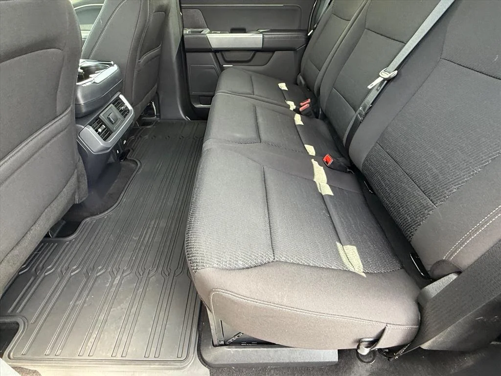 Certified Used 2025 Gray Ford XLT image 11