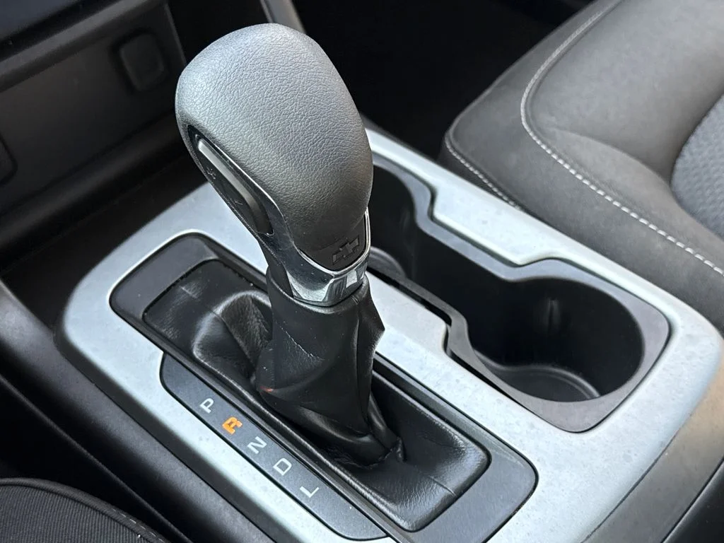 Used 2022 Blue Chevrolet LT image 27
