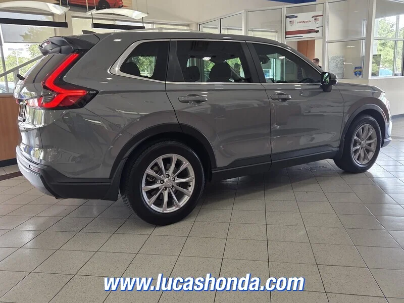 Used 2024 Gray Honda EX-L 2WD image 4
