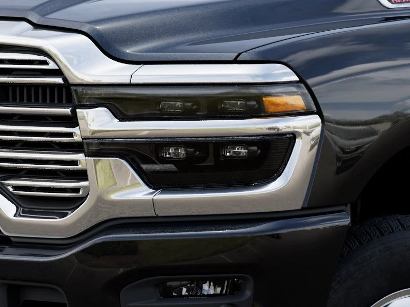 New 2026 Diamond Black Crystal Pearl-Coat Exterior Paint RAM Laramie image 37