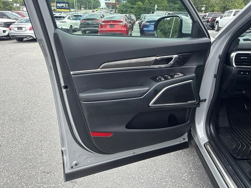 Used 2025 Gray Kia SX-Prestige X-Line image 18