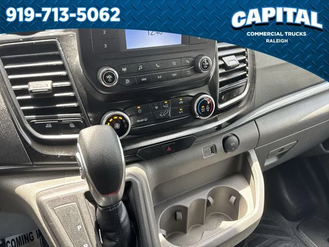 Used 2025 White Ford Base image 28