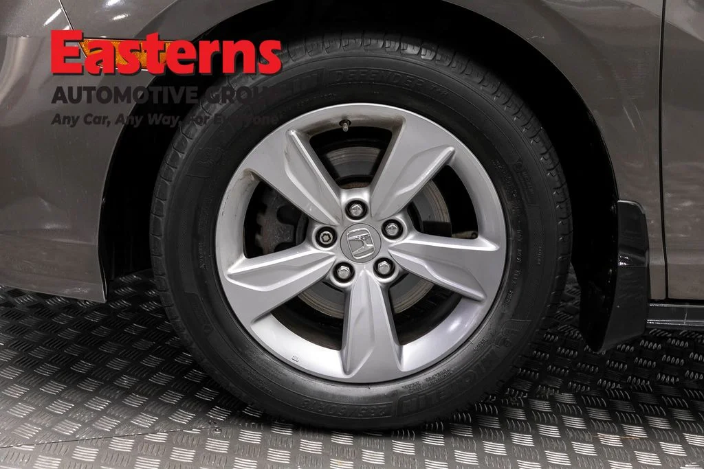 Used 2019 Brown Honda EX-L image 32