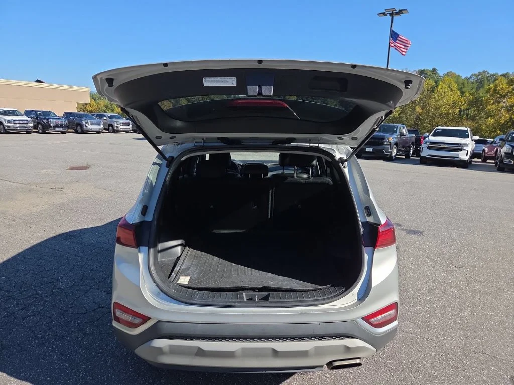 Used 2019 Silver Hyundai SEL image 25