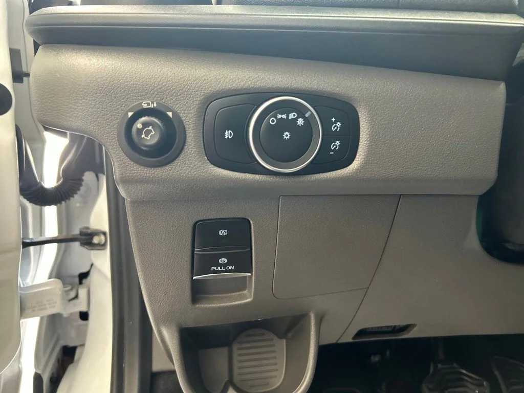 Used 2024 White Ford XLT image 40