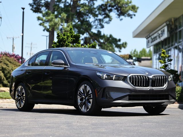2027 BMW 5 Series 530i