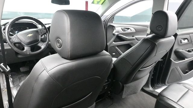 Used 2019 Black Chevrolet 3LT image 24