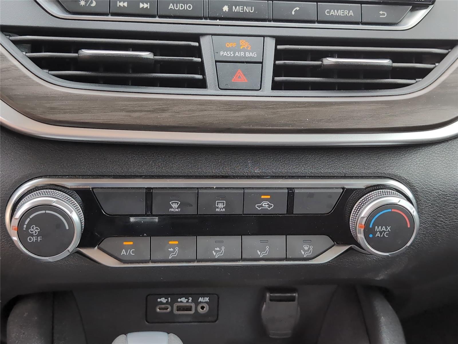 2025 Nissan Altima SV - Photo 21