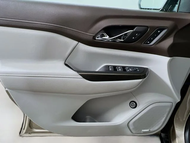2022 GMC Acadia SLT - Photo 33