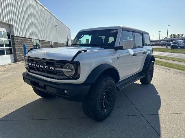 New 2026 Oxford White Ford Outer Banks image 9