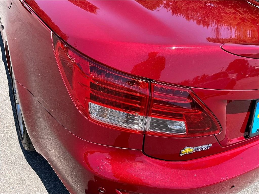 Used 2015 Red Lexus 250 C image 32