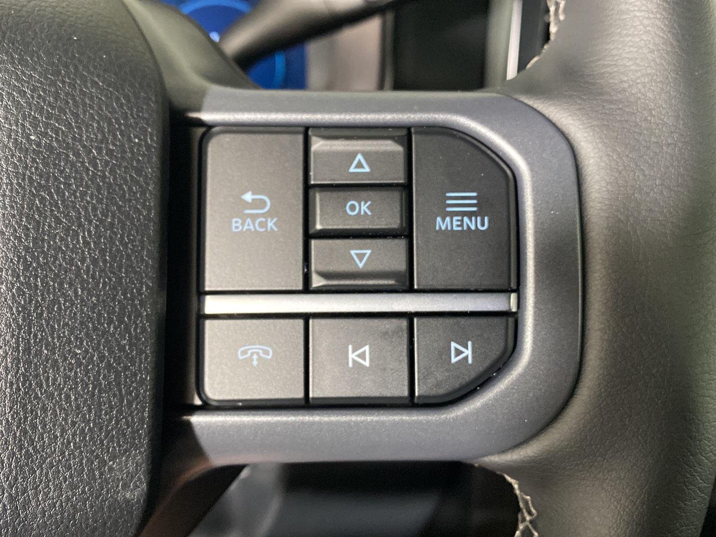 Used 2026 Glacier Gray Metallic Tri-Coat Ford Lariat image 11