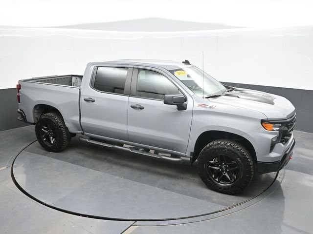 Used 2024 Gray Chevrolet Custom Trail Boss image 15