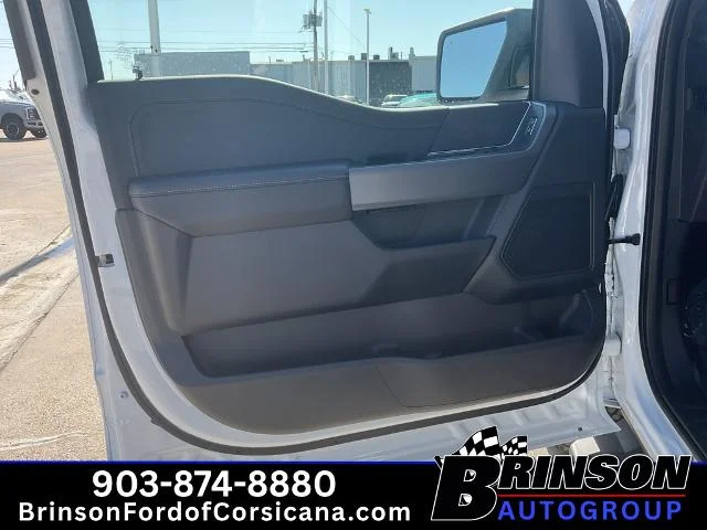New 2026 Oxford White Ford XLT image 31