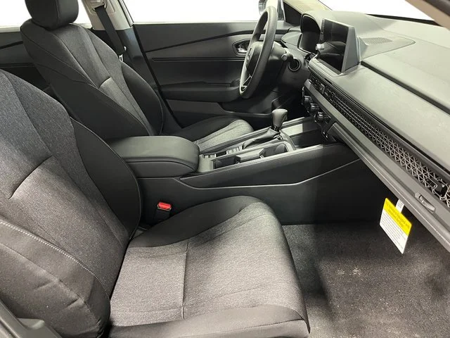 New 2026 Platinum White Pearl Honda LX image 23