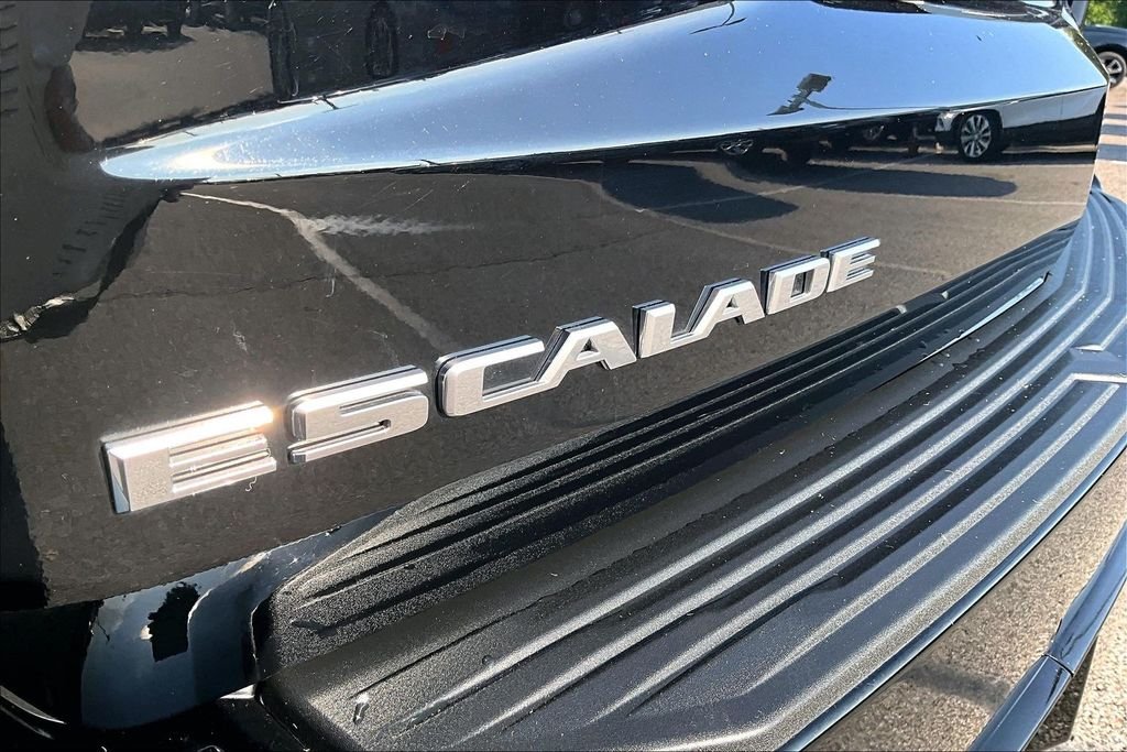Used 2023 Black Cadillac Premium image 34