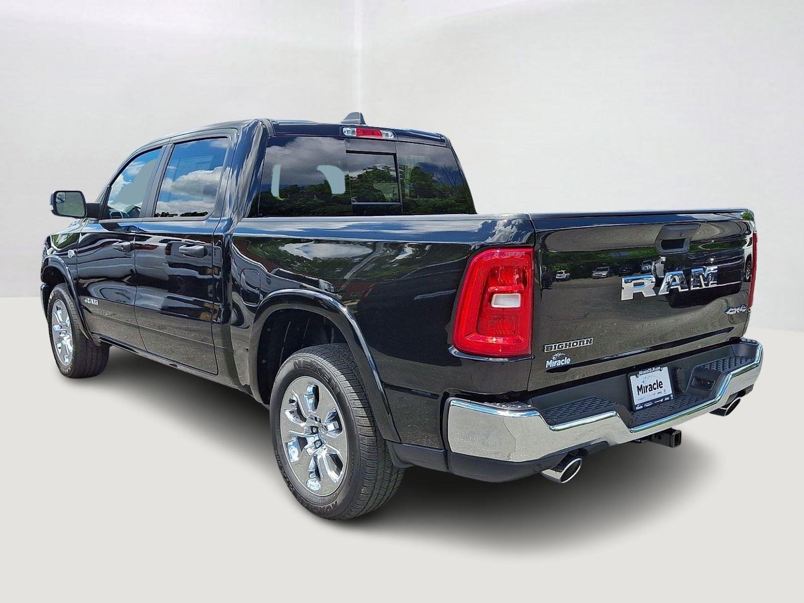 New 2026 Diamond Black Crystal Pearlcoat RAM Big Horn image 4