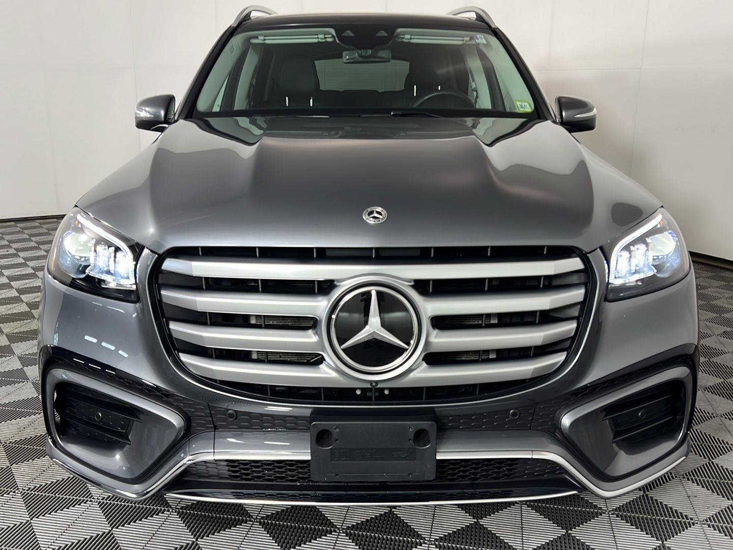 Certified Used 2026 Selenite Grey Metallic Mercedes-Benz GLS 450 image 3
