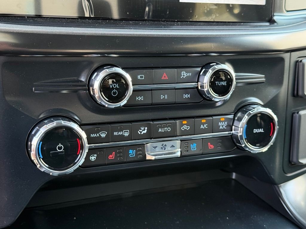 New 2026 Carbonized Gray Metallic Ford Tremor® image 11