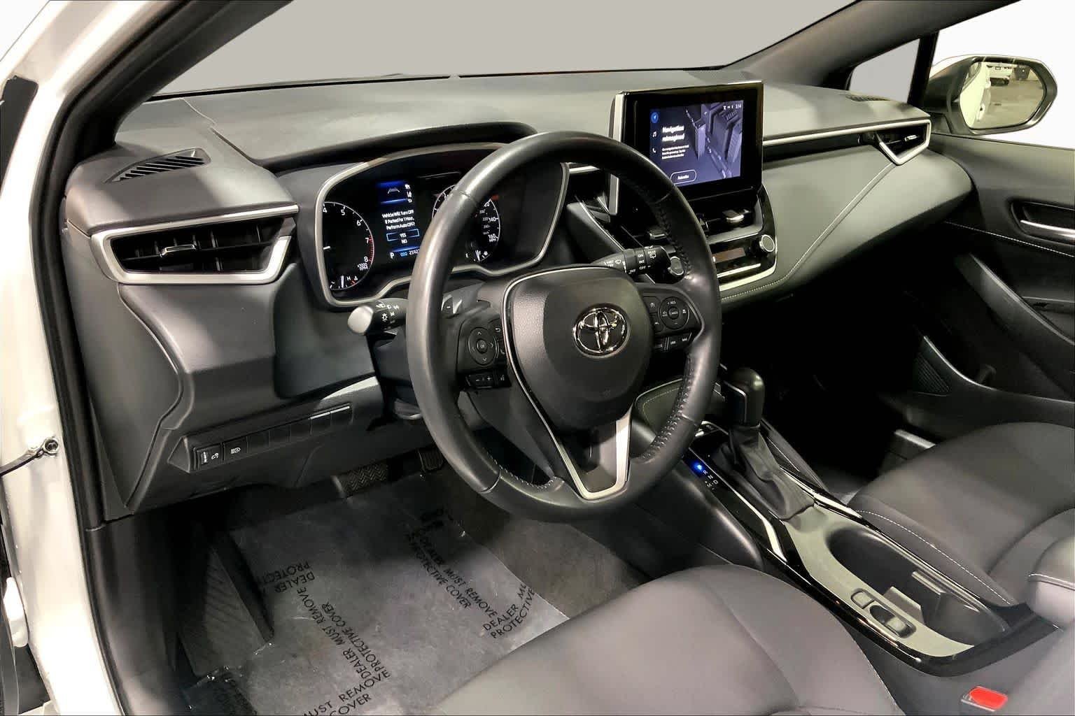 Used 2024 Wind Chill Pearl Toyota SE image 18