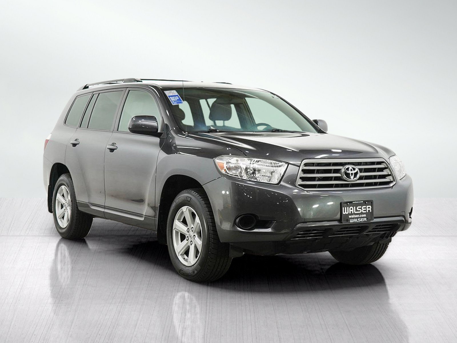 Used 2008 Magnetic Gray Metallic Toyota Base image 7