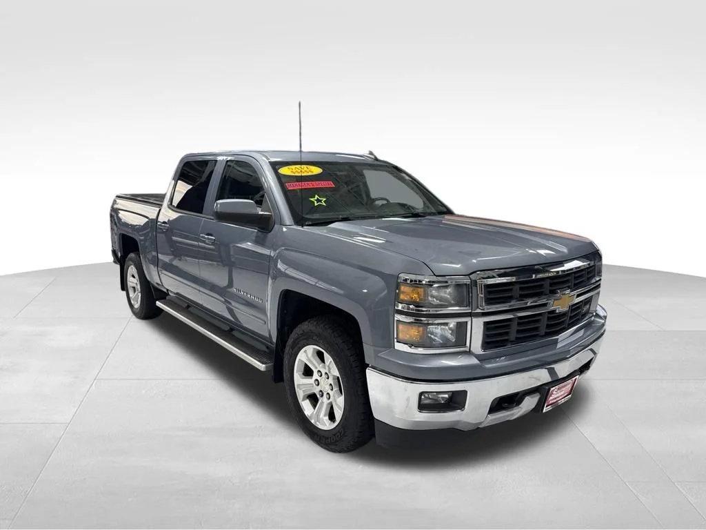 Used 2015 Gray Chevrolet LT image 8