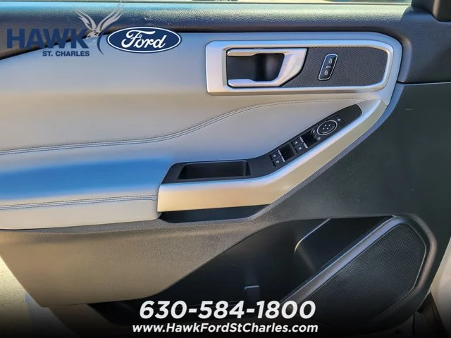 Certified Used 2023 White Metallic Ford XLT image 47