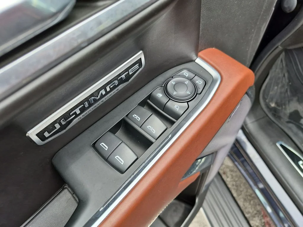 Used 2023 Silver GMC Denali Ultimate image 19