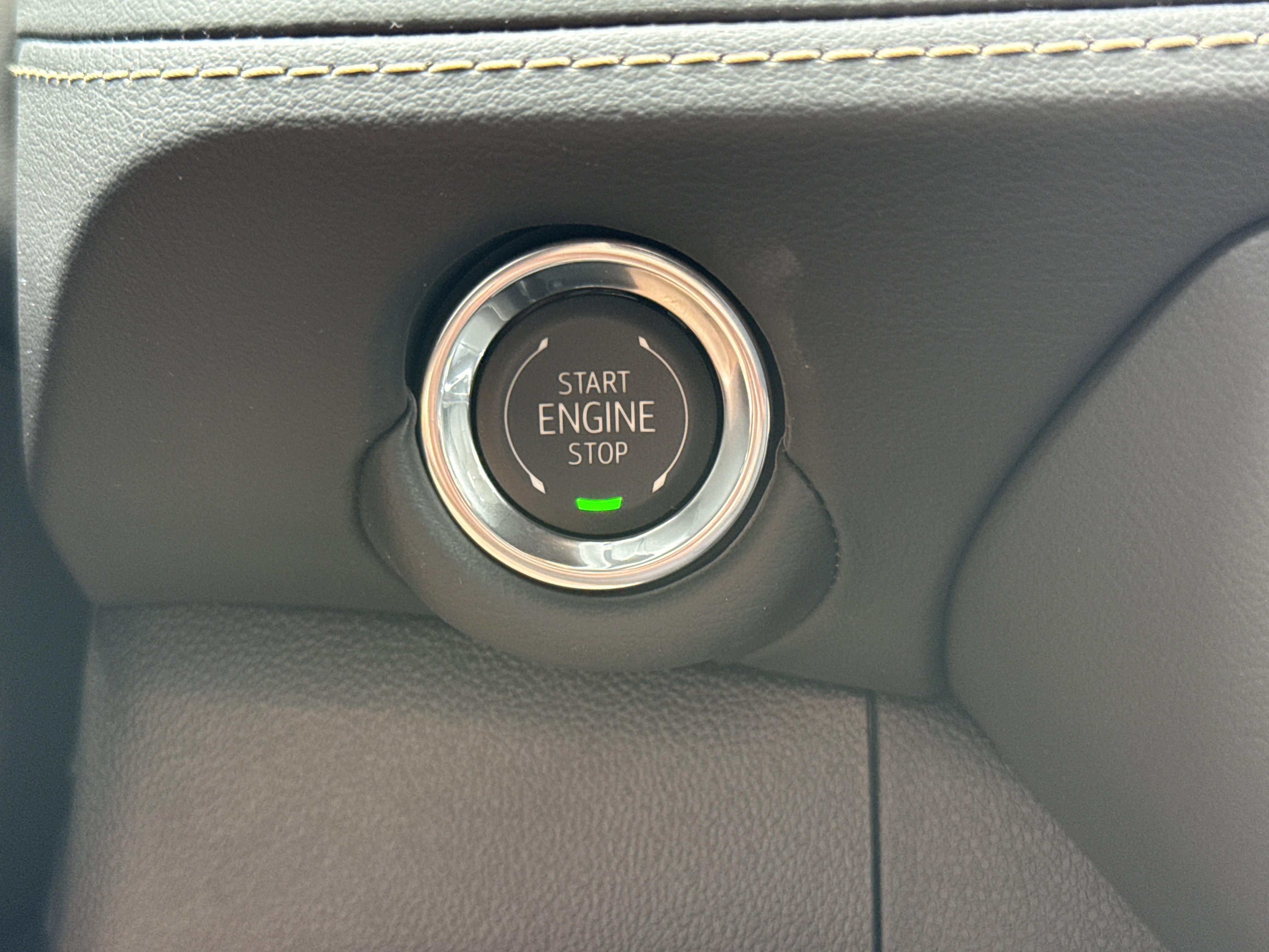 2026 Chevrolet Suburban Premier - Photo 27
