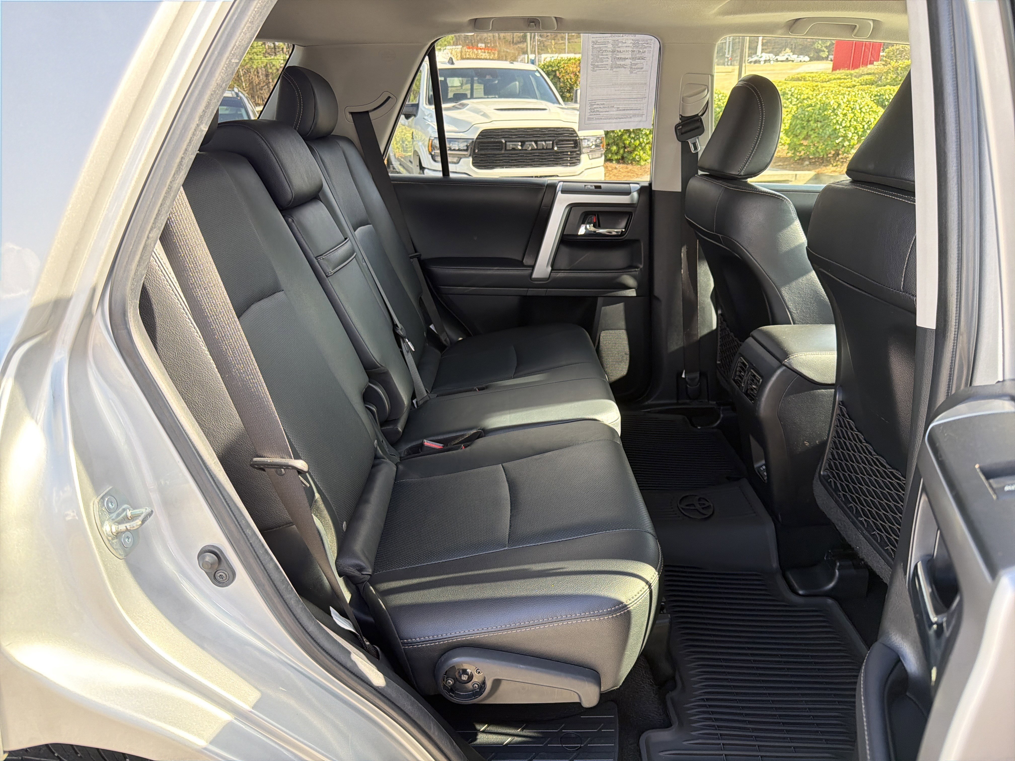 2022 Toyota 4Runner Limited - Photo 29