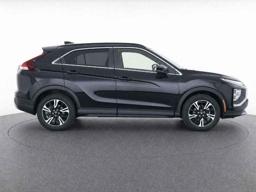 Used 2024 BLACK Mitsubishi SE image 8