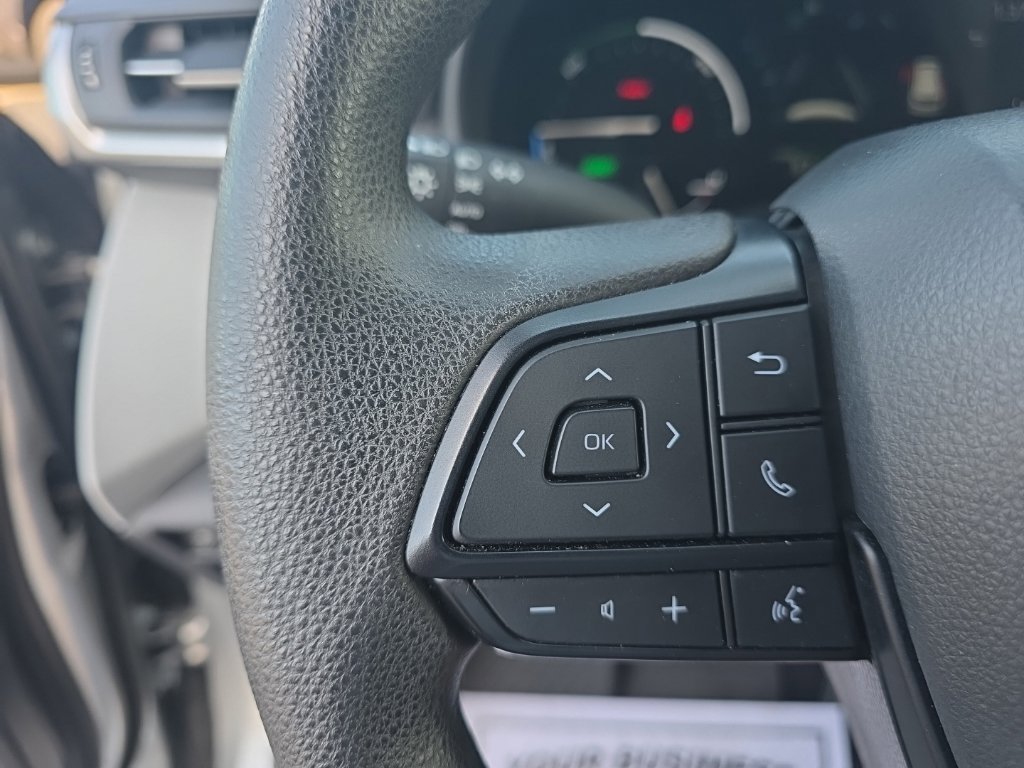 Certified Used 2025 Silver Toyota LE image 18