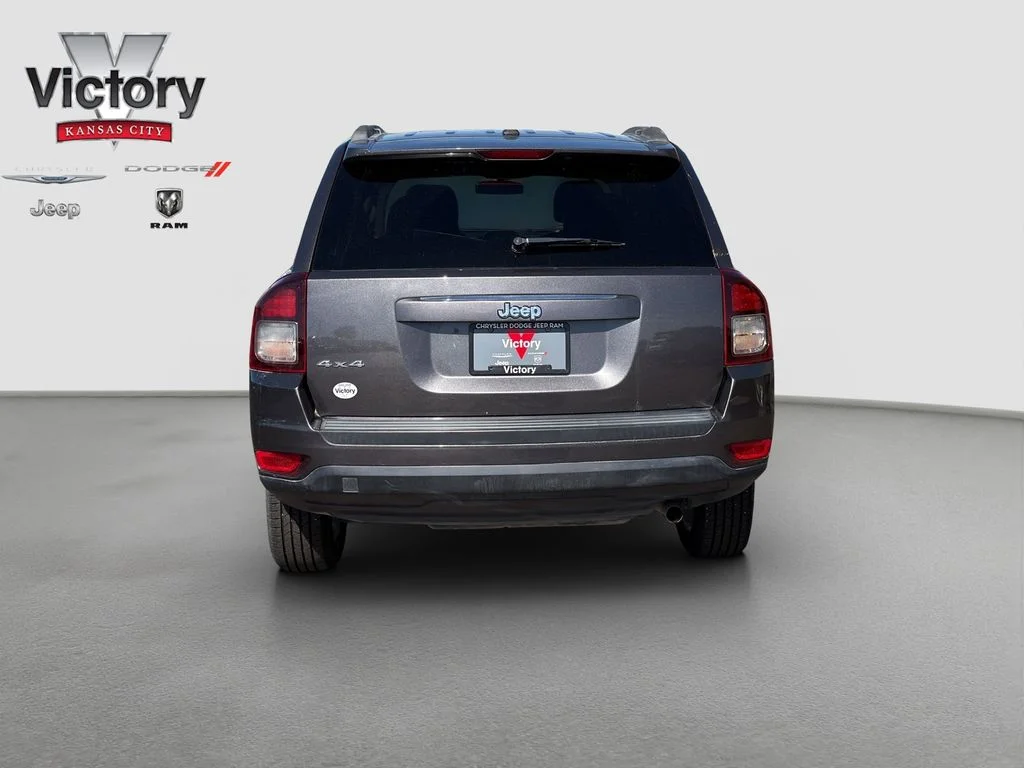 Used 2016 Gray Jeep Sport image 6
