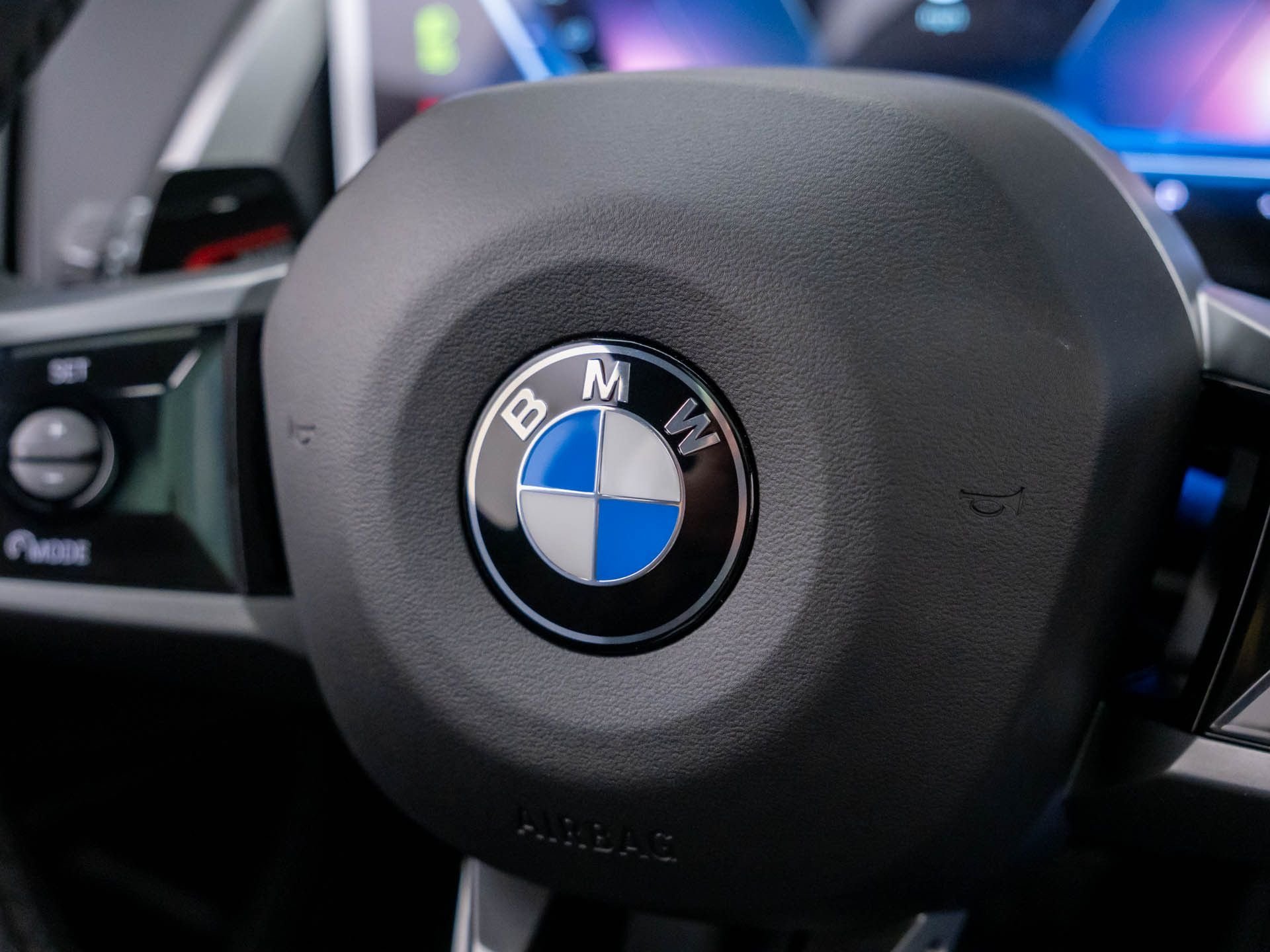 New 2026 Alpine White BMW 30 xDrive image 23