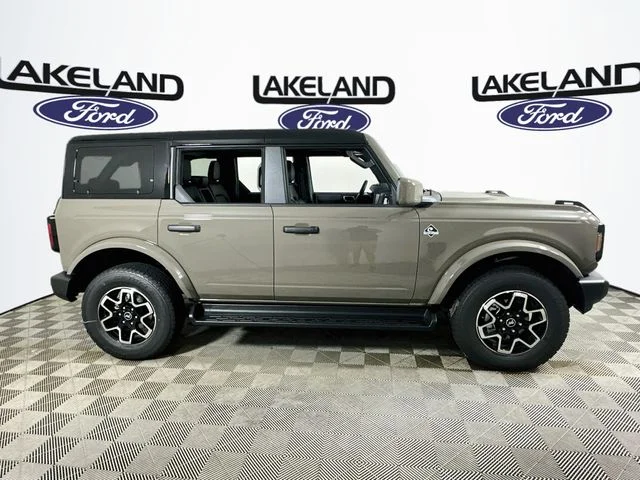New 2026 Gray Ford Outer Banks image 2