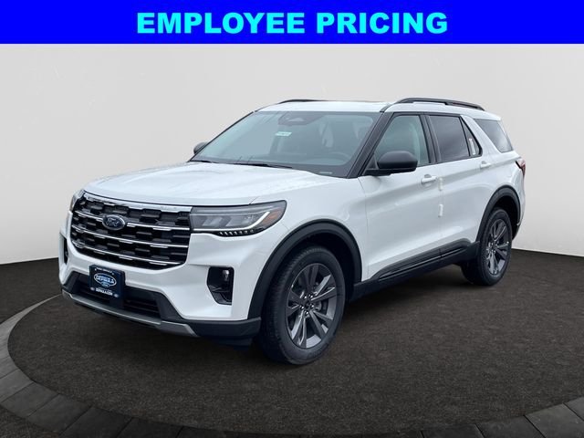 2026 Ford Explorer Active 4WD's photo