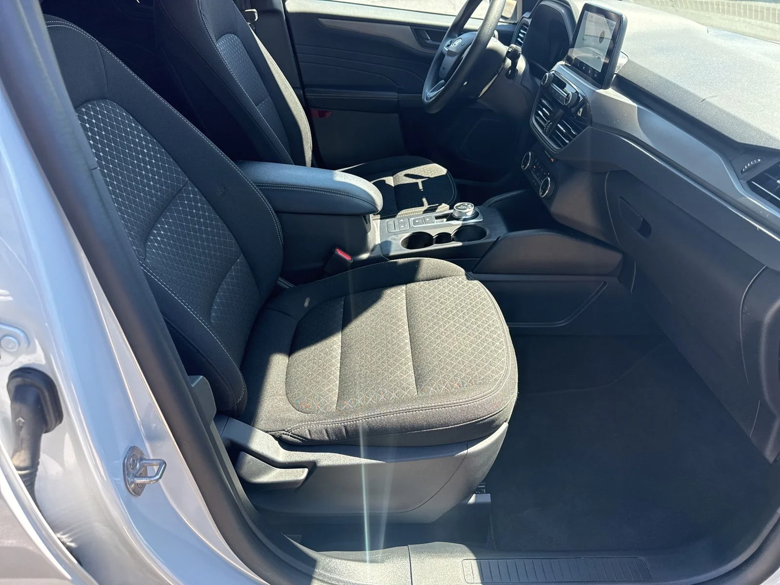 Used 2025 Silver Ford Active image 18