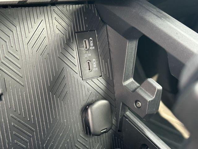 Certified Used 2025 BLACK Toyota  image 19