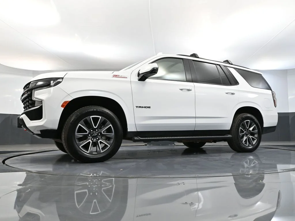 Used 2023 White Chevrolet Z71 image 65
