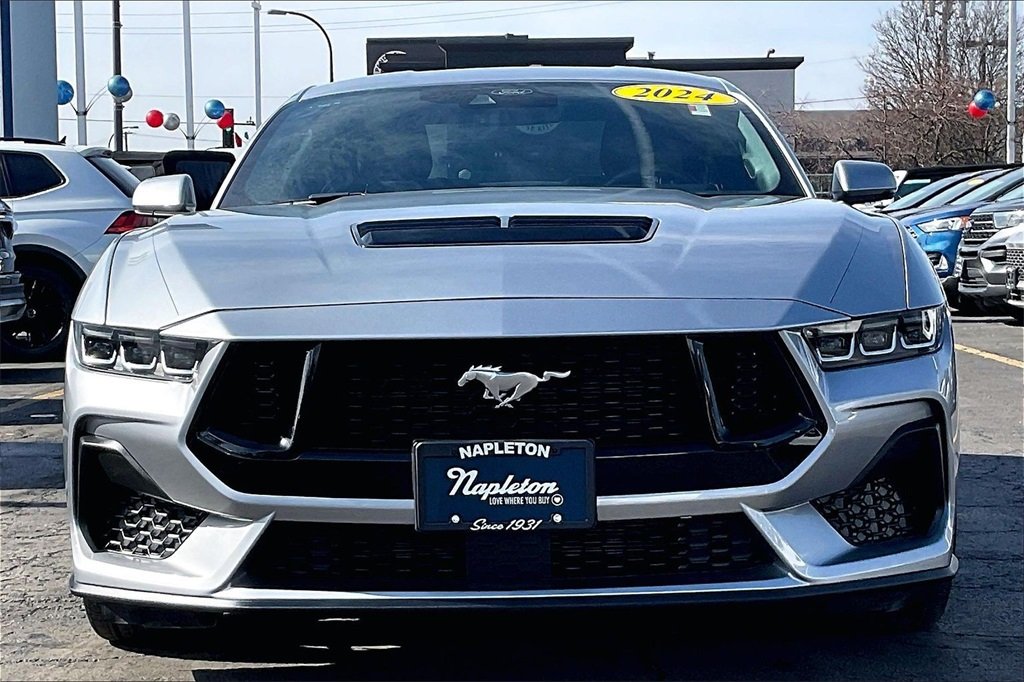 2024 FORD MUSTANG - Image 1