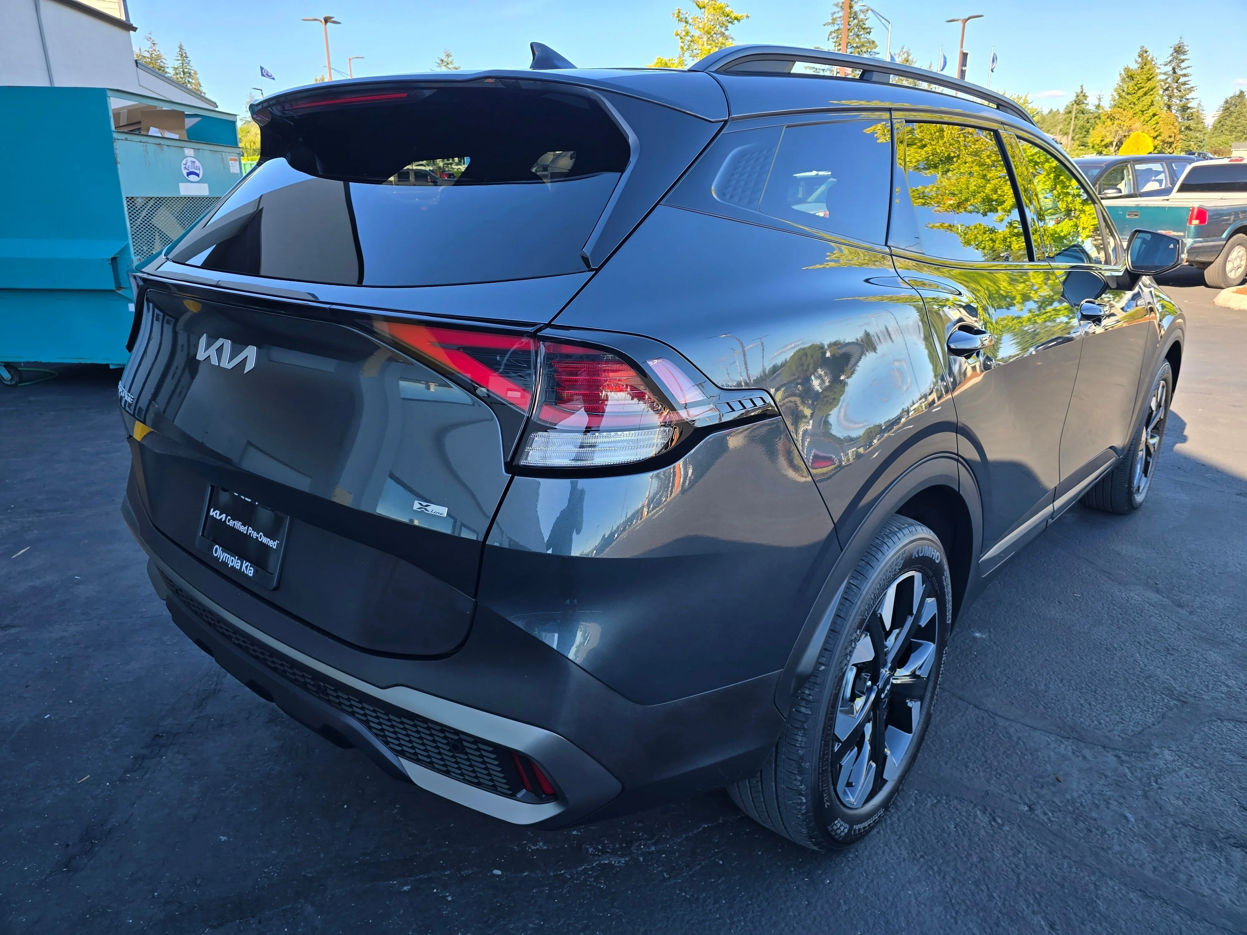 Used 2024 Gray Kia X-Line image 4