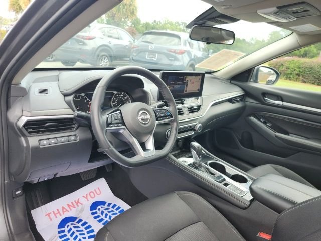Used 2023 Gray Nissan 2.5 SV image 18