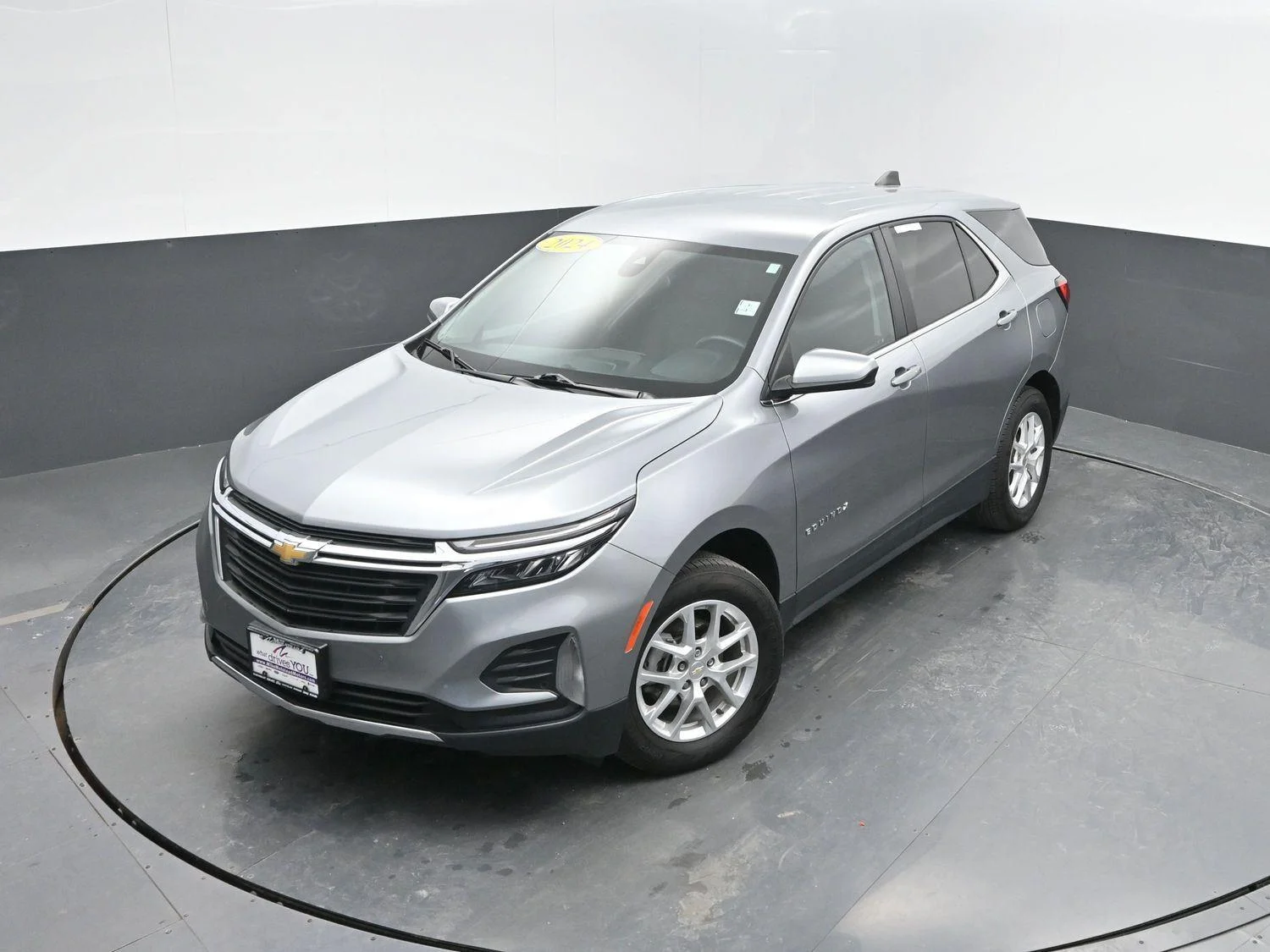 Used 2024 Sterling Gray Metallic Chevrolet LT image 35