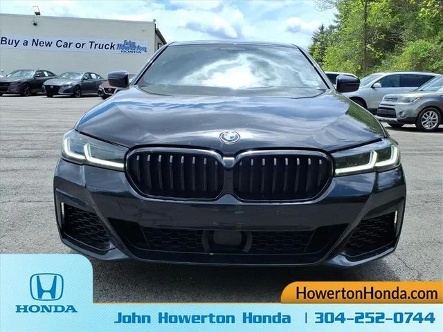 Used 2022 Black BMW 540i xDrive image 11