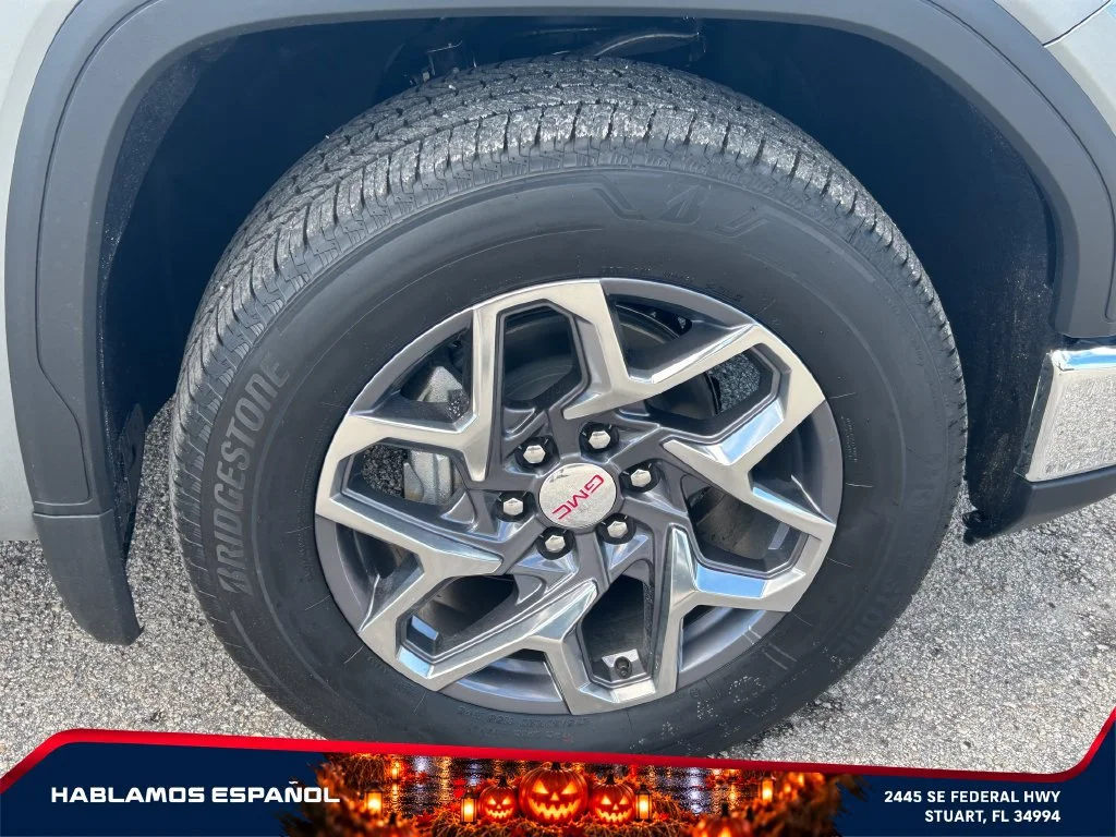 New 2026 Sterling Metallic GMC SLT image 20