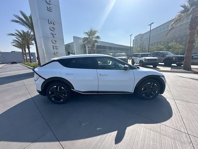 2025 Kia EV6 Wind - Photo 8