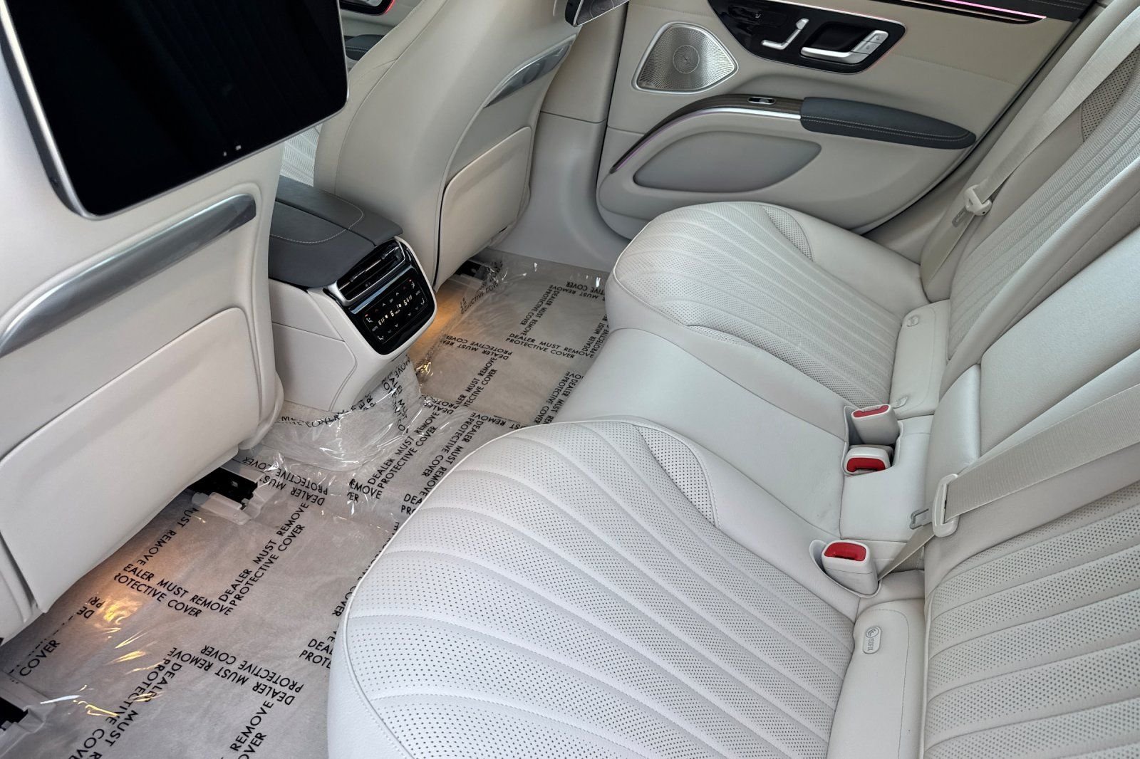 Certified Used 2024 White Mercedes-Benz 450 image 10