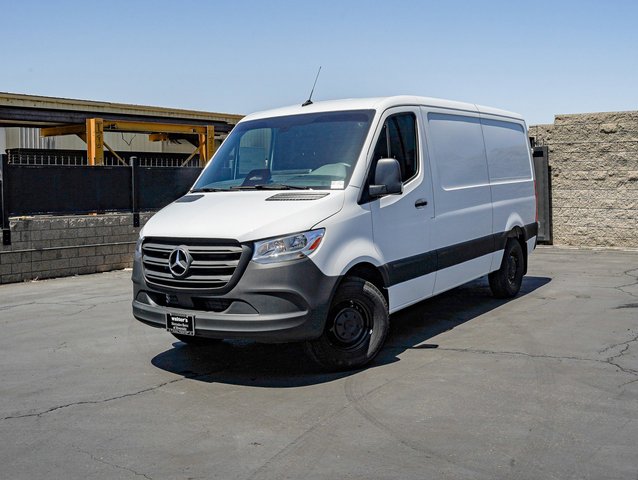 2025 Mercedes-Benz Sprinter Cargo Van 2500 Standard Roof I4 Diesel HO 144 RWD