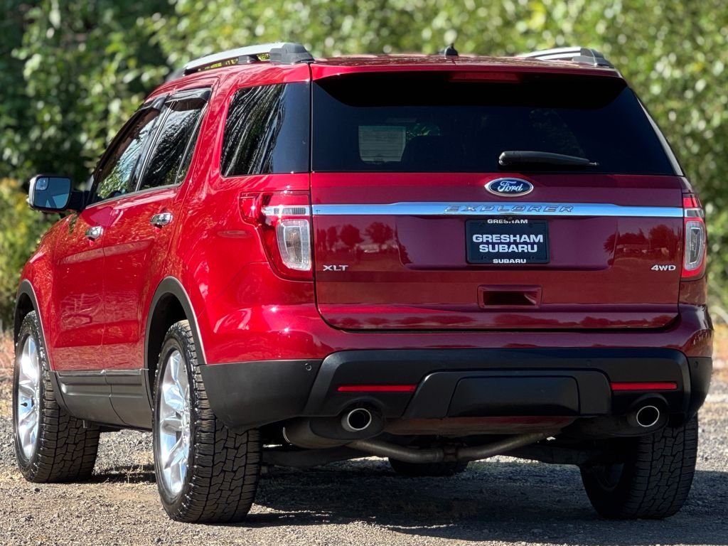 Used 2014 Ruby Red Metallic Ford XLT image 5