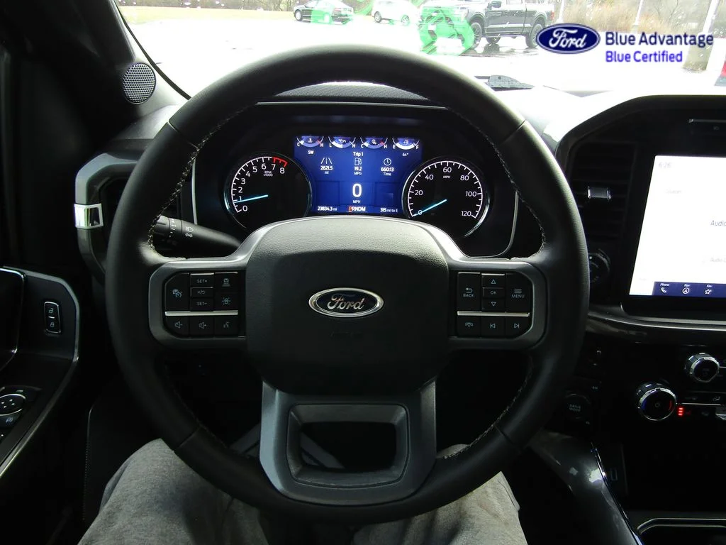 Certified Used 2023 Avalanche Ford XLT image 28